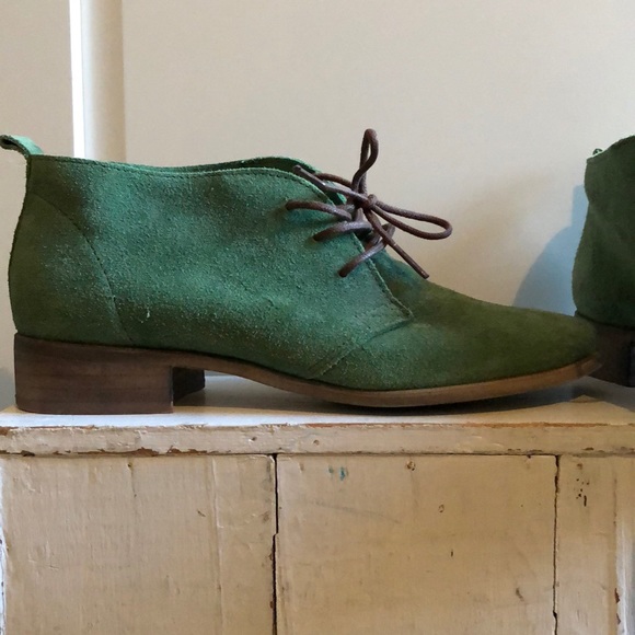Anthropologie Green Suede Shoes - Picture 3 of 10